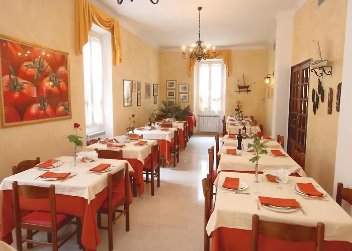 Bianca Hotel 2*