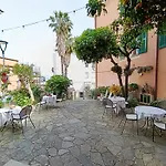 Hotell Bianca 2*