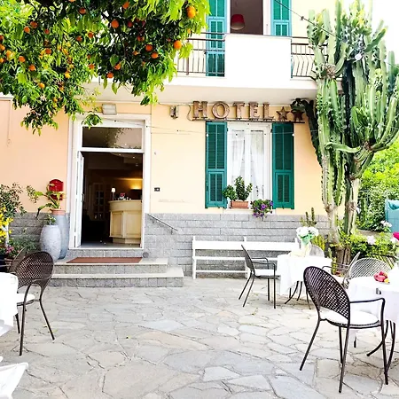 Hotel Bianca Laigueglia